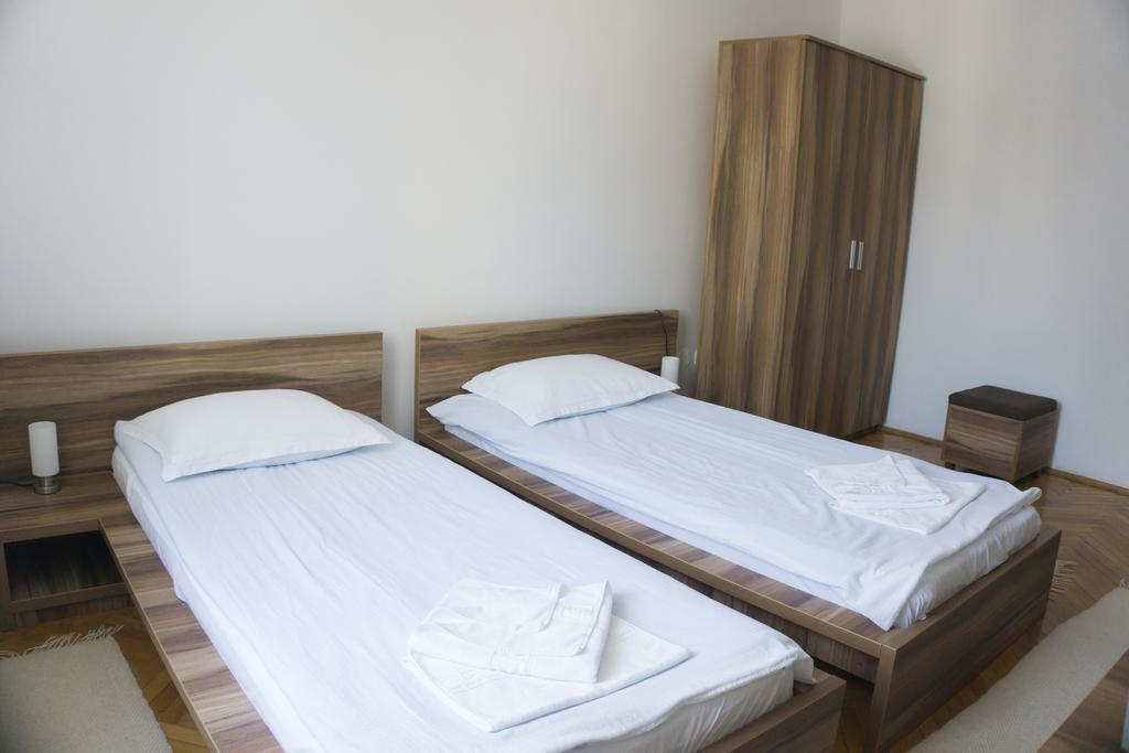 Hotel Merkur Miercurea Ciuc Eksteriør bilde