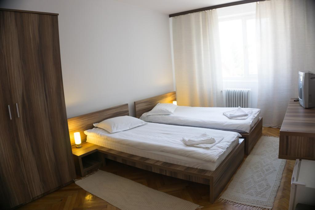 Hotel Merkur Miercurea Ciuc Eksteriør bilde